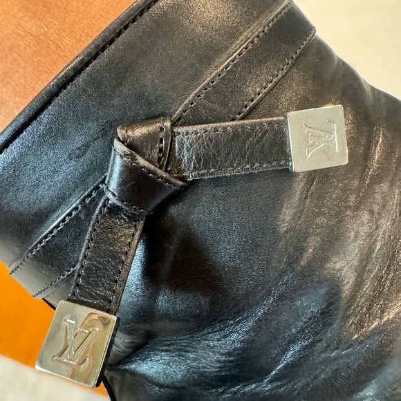Authentic Louis Vuitton ankle boots - Picture 15 of 16